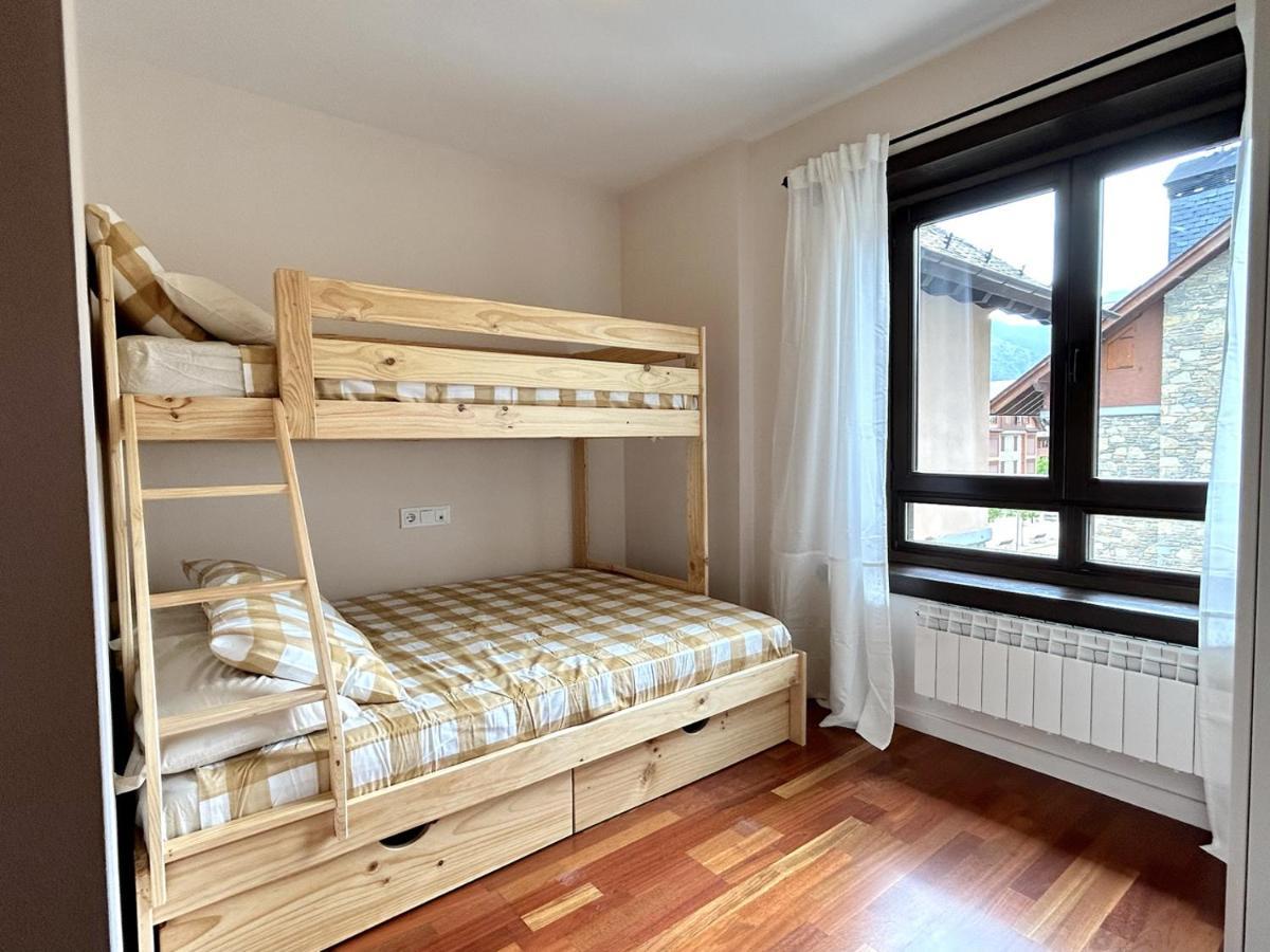 Apartament Encantador I Centric Amb Llar De Foc By Rural D'Aneu Esterri D'Aneu Exterior photo